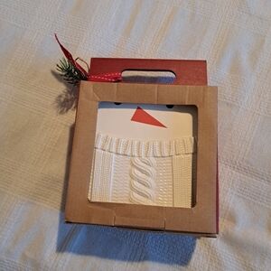 Hallmark snowman 4 appetizer plates, 6" x 6" each, New